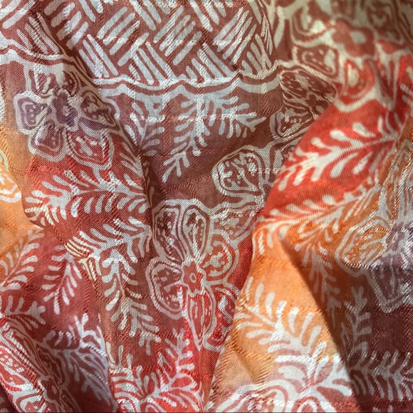 SCARF Delicate Featherweight  Accessory - Picture 4 of 7